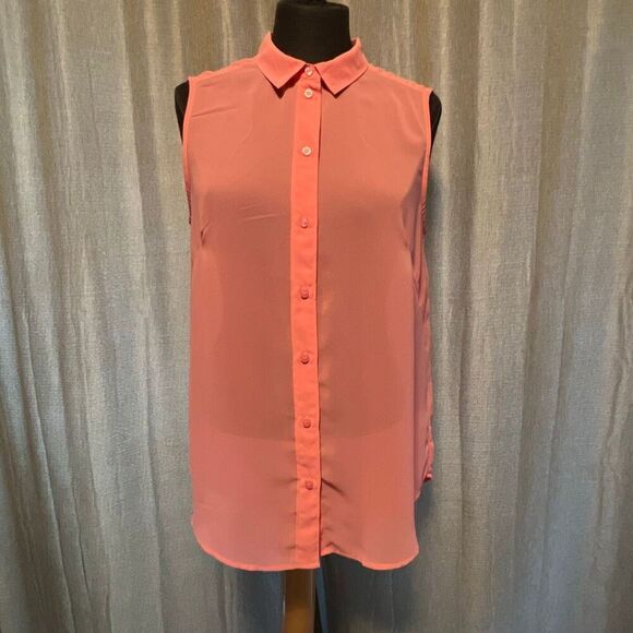 H&M Tops - H&M Women's Blush Pink Semi Sheer Sleeveless Button Down Shirt